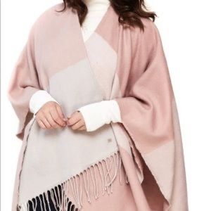 Soia and kyo pink cream white woven fringe scarfigan one size